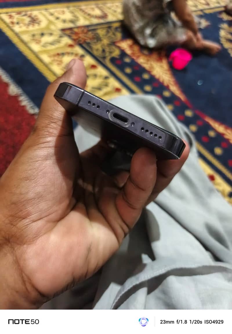 iPhone 14pro 4
