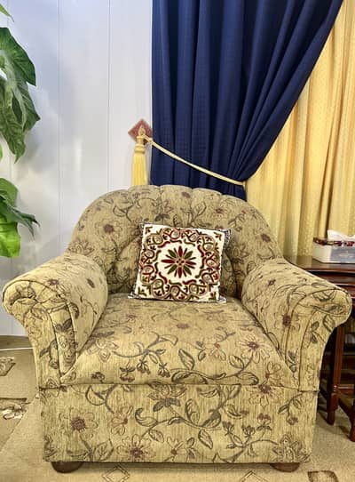 5-Seater Sofa– Good Condition