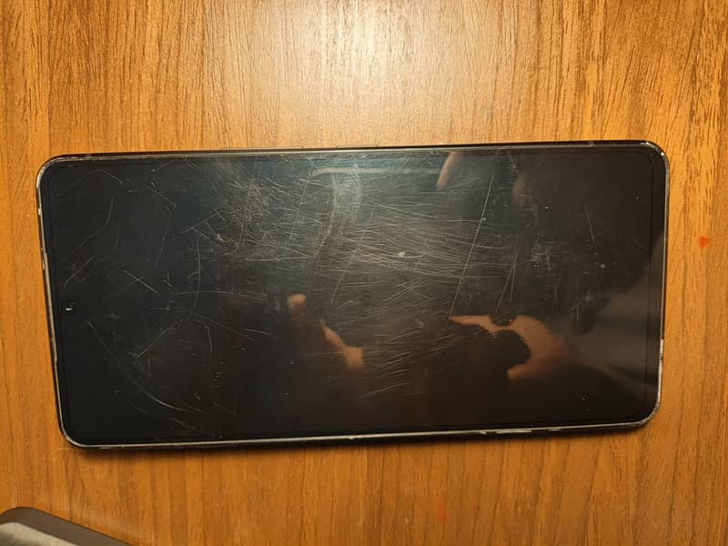 Sharp Aquos R7 1