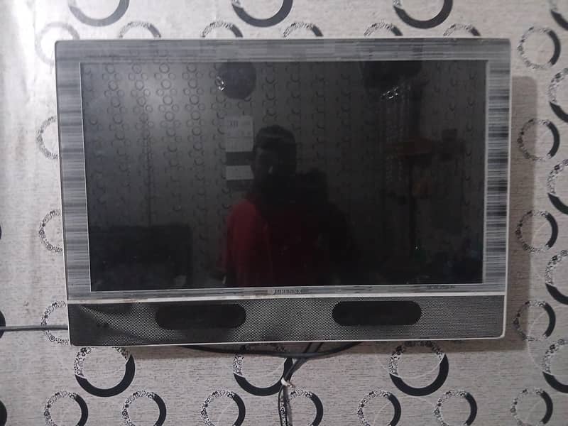 tv lcd 3