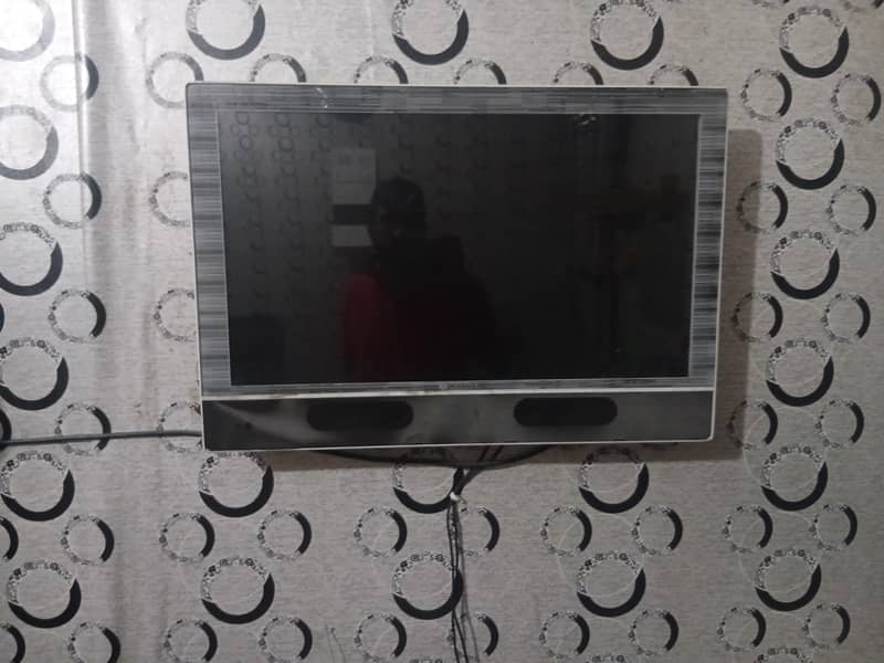 tv lcd 4