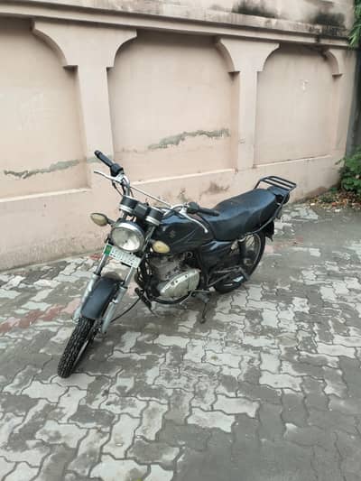 Suzuki 150 very nice condition