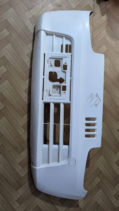 Alto Bumper White color
