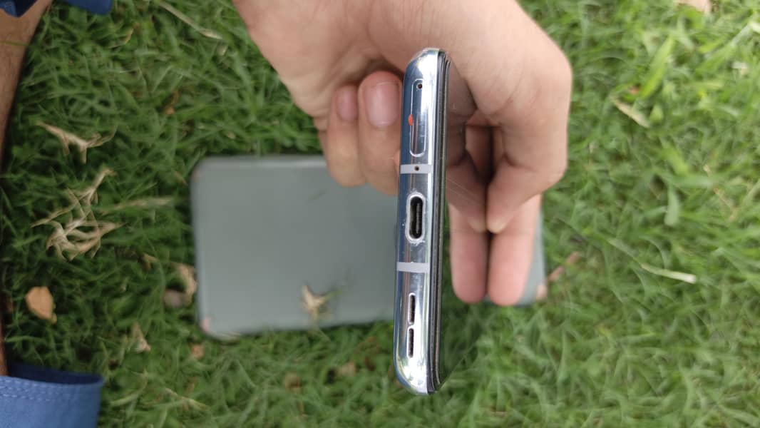 One Plus 8T 2