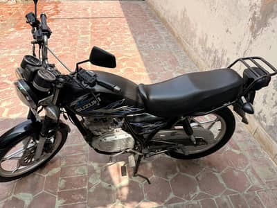 Suzuki GS 150 Model 2020