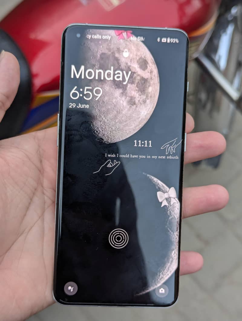 One Plus 10 Pro 7