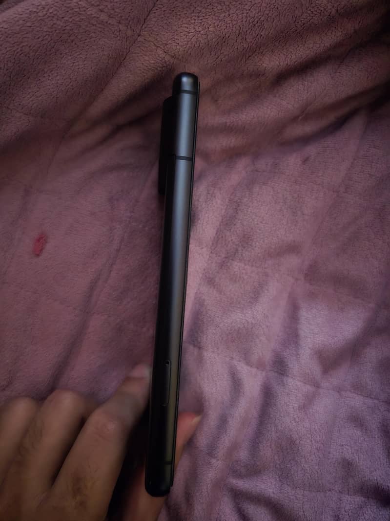 Google Pixel 8 3