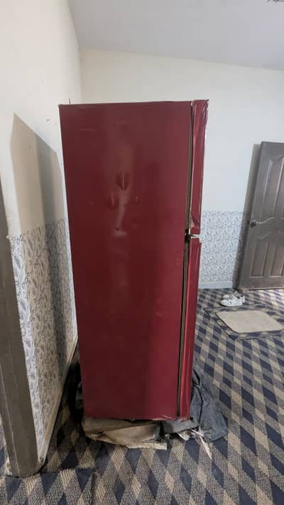 Samsung double door refrigerator for sale ( need gas leak repair)