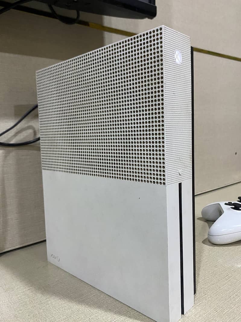 Xbox Console 1