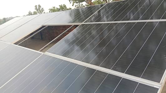 430 Watts 41 V Panales 14 Pieces, 70% Production