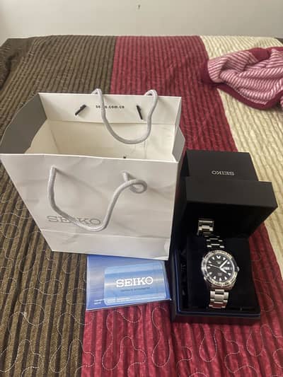 Seiko 5 Sports SRP 739 automatic watch