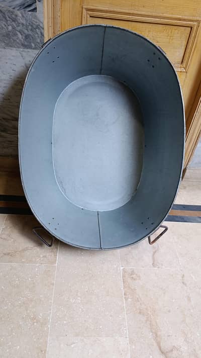 metal tub