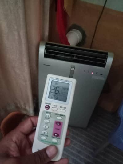 Bed Ac for sale  good condition