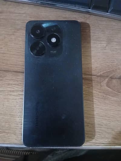 Tecno Spark 20C with box