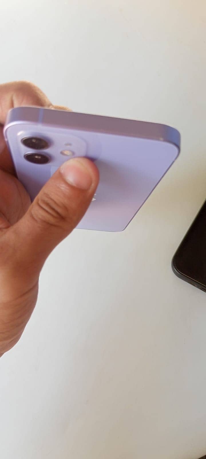 Apple iPhone 12 3