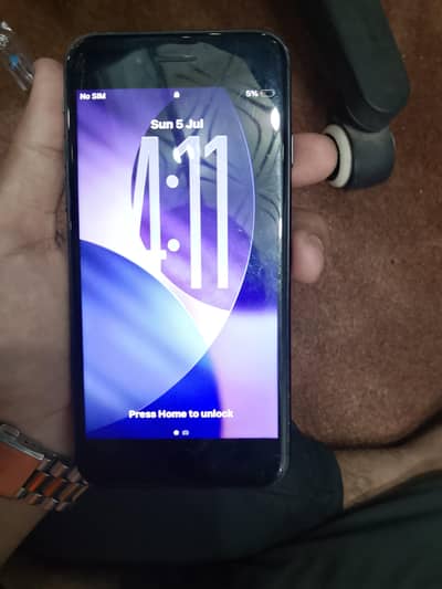Apple iPhone SE