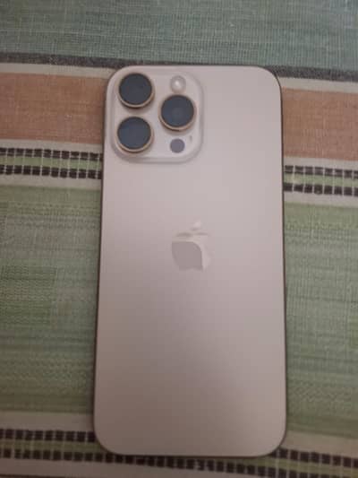 Apple iPhone 16 Pro Max
