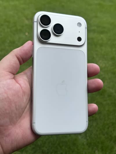 Apple iPhone 17 Pro Max