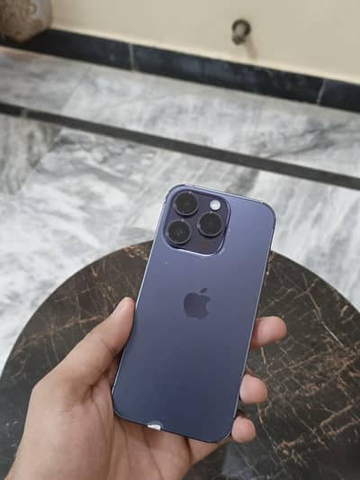 Apple iPhone 14 Pro