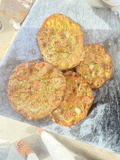 Delivery Boy  ki zarorat hai
