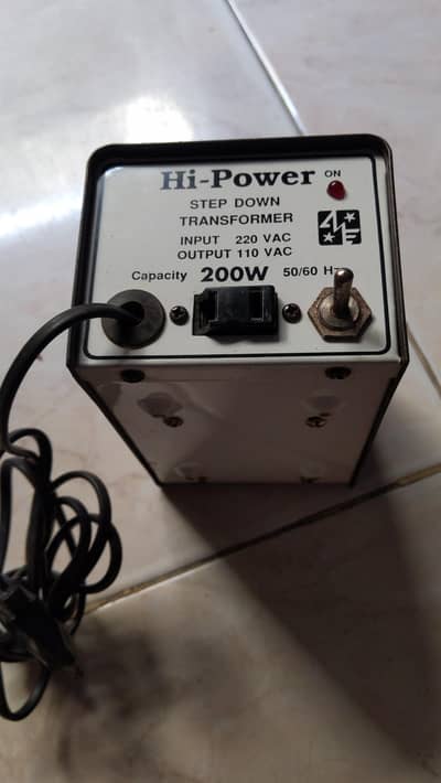 220v to 110v Adopter