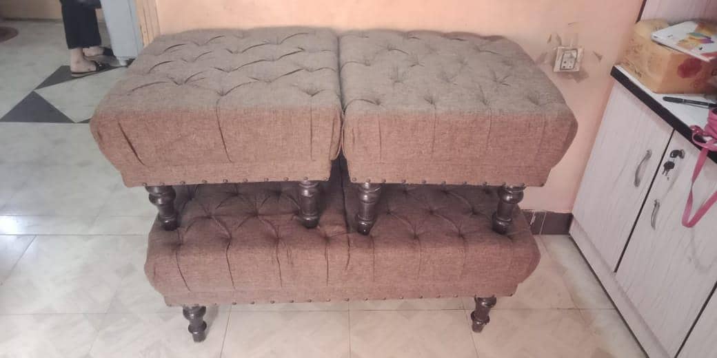 4 sitter sofa 2