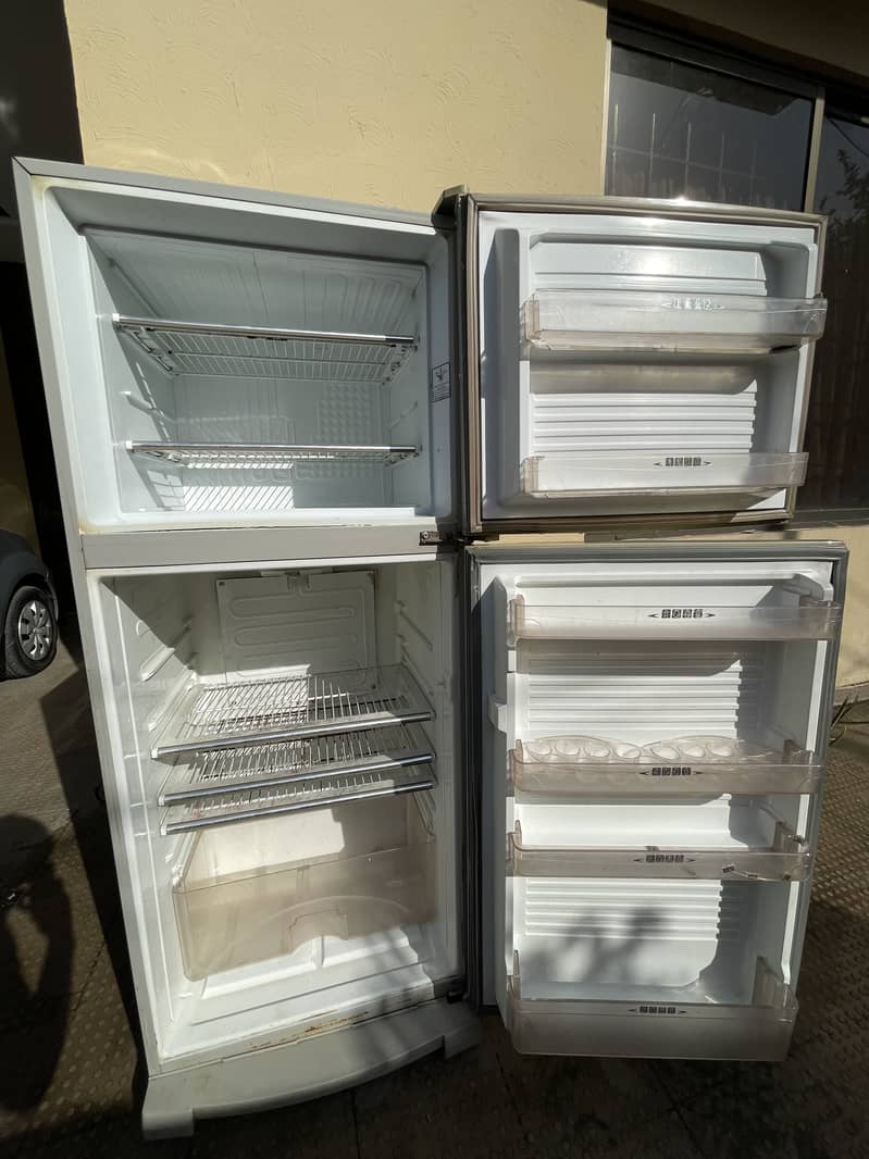 Dawlance fridge 7