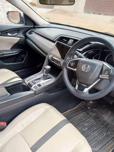 Honda Civic Oriel 2017