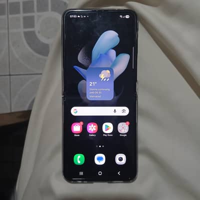 Samsung Mobile Z Flip 4