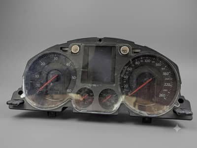 2006–2007 Volkswagen Passat B6 speed meter