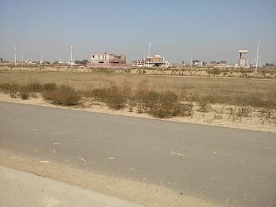 Facing 120ft Wide Road Good Investment At Top Beautiful Location 1 Kanal Plot For Sale