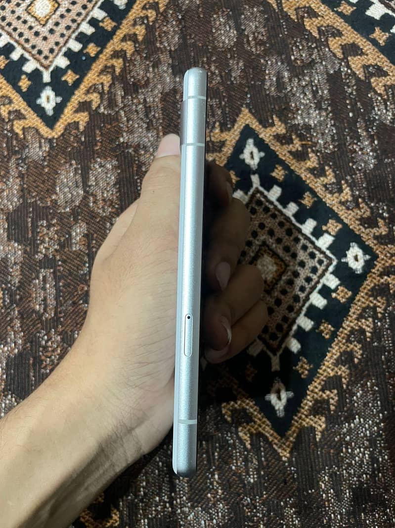 Google Pixel 7a 3