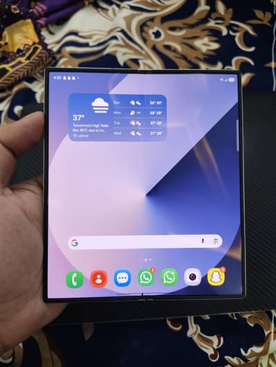 Samsung Galaxy Z Fold 6