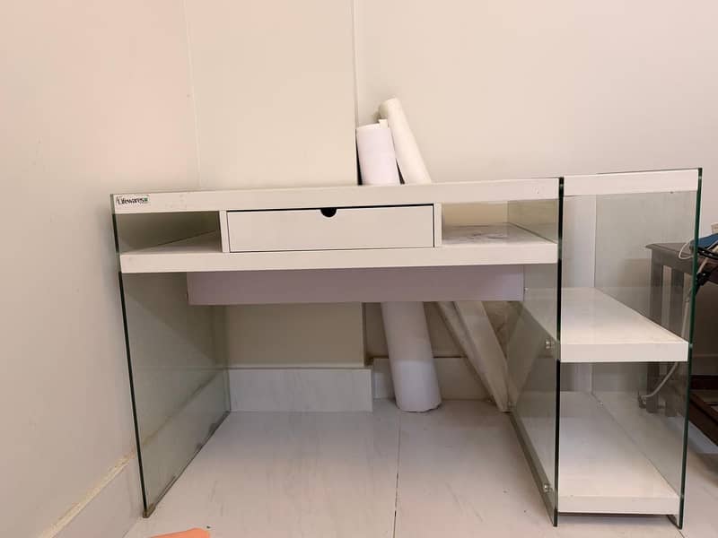 Study Table (interwood) 6