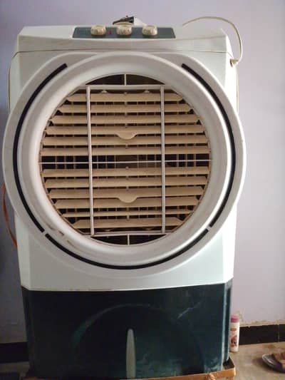 second hand air cooler for sale contact no 03002139356whatapp