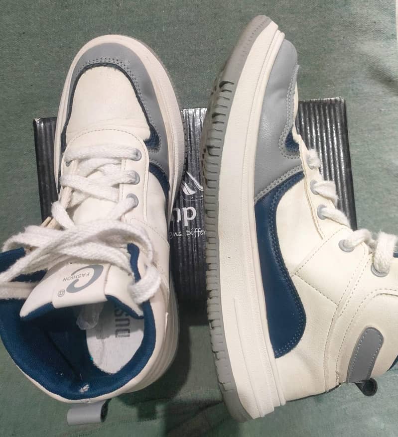 shoes 10