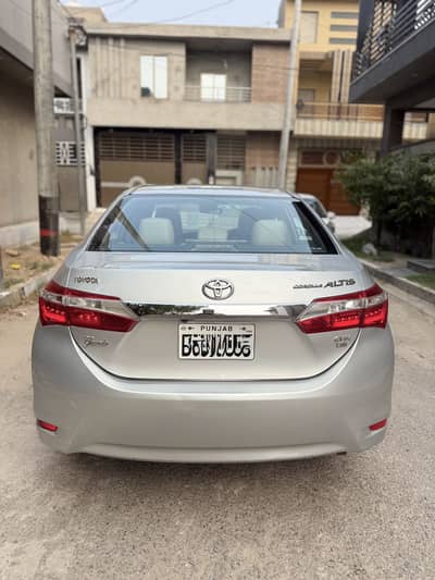 Toyota Altis Grande 2017