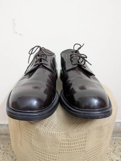 Zara Men Original Leather Boots for office.