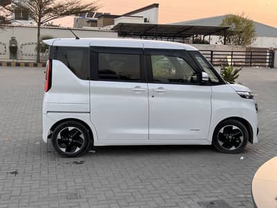 Nissan Roox s-hybrid
