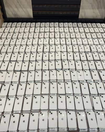 Apple iPhone 14 - 128GB - PTA Approved – Fresh Condition