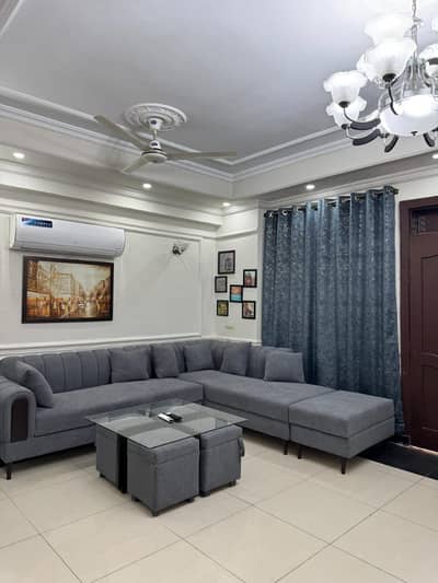 Per day flat available for rent