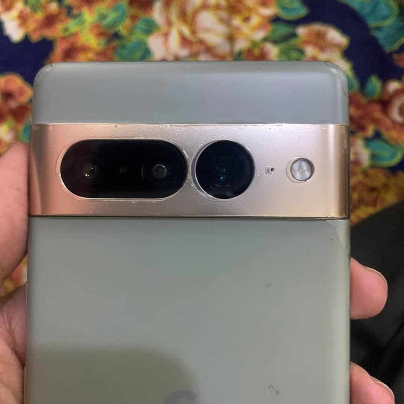 Google Pixel 7 Pro 0