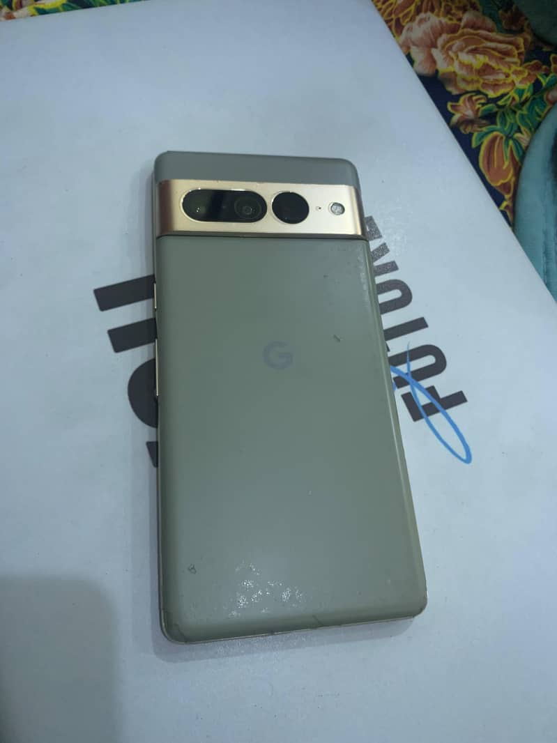 Google Pixel 7 Pro 2