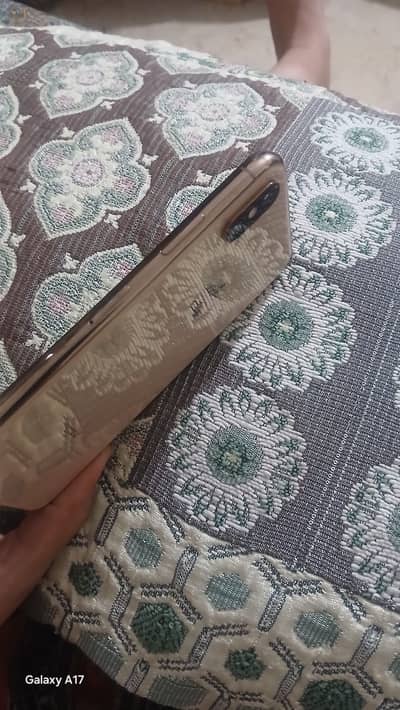 Apple iPhone XS