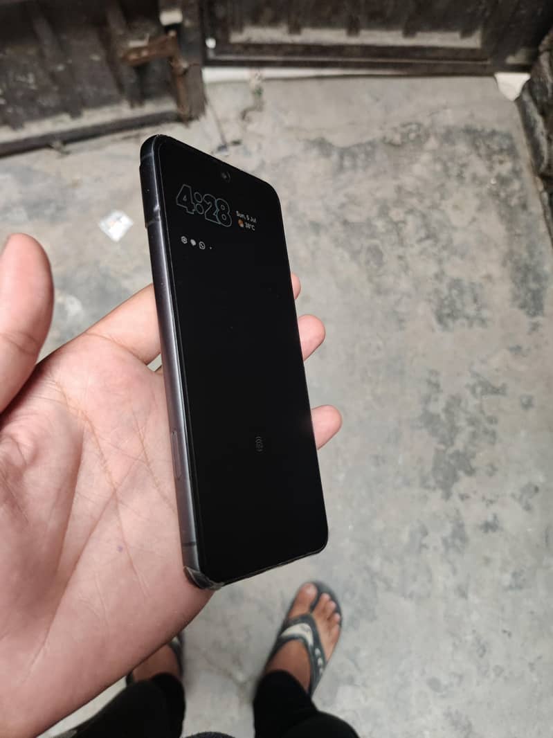 Google Pixel 8 14