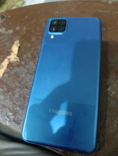 Samsung galaxy A12