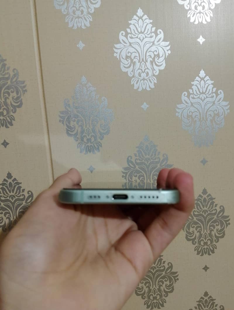 Iphone 15 3