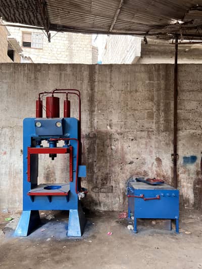 Hydraulic press machine double action 89 ton 3 phase motor