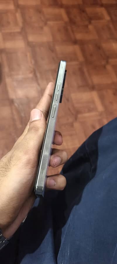 Tecno CAMON 20