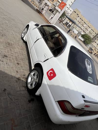 Toyota Corolla XE 2000